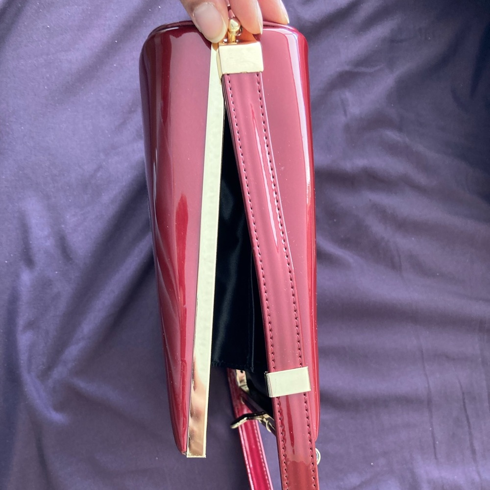 Unique handbag. - Picture 3 of 3